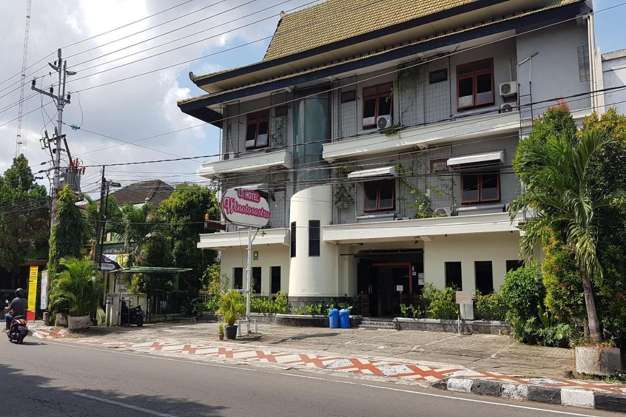 Oyo 3819 Hotel Winotosastro Yogyakarta Dış mekan fotoğraf